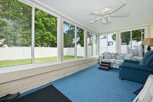 442 Langley Ave, West Hempstead, NY 11552 - Photo 12
