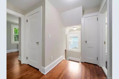 121 Clinton Avenue, Nyack, NY 10960 - Photo 14