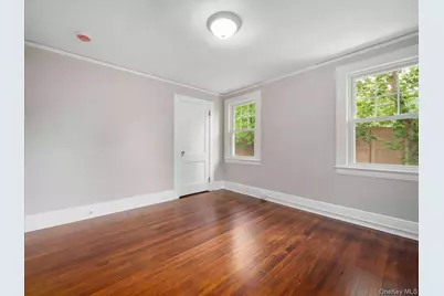 121 Clinton Avenue, Nyack, NY 10960 - Photo 16
