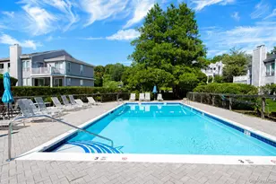 31 Vista Dr N, Manorville, NY 11949 - Photo 12