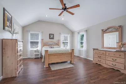 8 Hampton Road, Poughkeepsie, NY 12603 - Photo 20