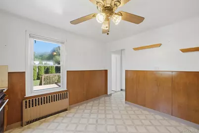 315 Sickles Avenue, New Rochelle, NY 10801 - Photo 18