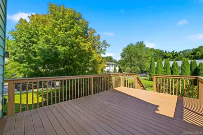 315 Sickles Avenue, New Rochelle, NY 10801 - Photo 30