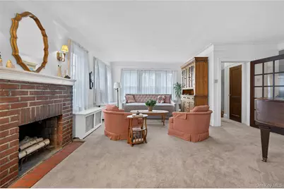 448 Lewis Place, Mineola, NY 11501 - Photo 8