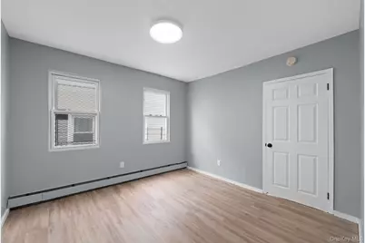 171-38 105 Avenue, Jamaica, NY 11433 - Photo 8