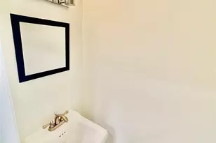 10 Westview Ave, White Plains, NY 10603 - Photo 14