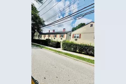 10 Westview Avenue #D, White Plains, NY 10603 - Photo 2