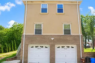 128-53 Brookville Blvd, Rosedale, NY 11422 - Photo 2