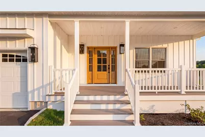 100 Bieselin Road, Bellport, NY 11713 - Photo 2