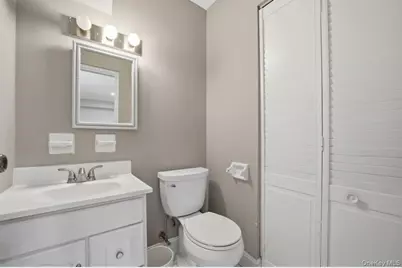 87 Woodlawn Avenue, New Rochelle, NY 10804 - Photo 22