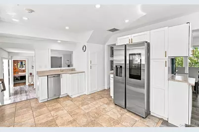 962 Mildred Drive, Baldwin, NY 11510 - Photo 8