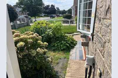 47 Brown Avenue, Hempstead, NY 11550 - Photo 2