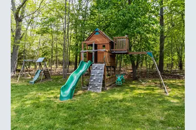 67 Belleview Avenue, Center Moriches, NY 11934 - Photo 26