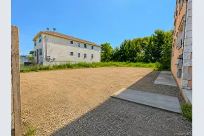 330 Beach 84, Arverne, NY 11693 - Photo 4