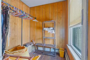 97 Courtney Ave, Newburgh, NY 12550 - Photo 12