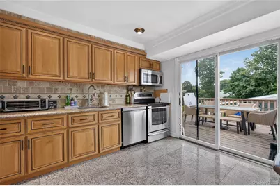 103 Motor Avenue, Farmingdale, NY 11735 - Photo 10
