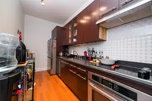 25 Leroy Pl, New Rochelle, NY 10805 - Photo 8