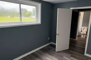 240 Schutt Rd, Middletown, NY 10940 - Photo 6