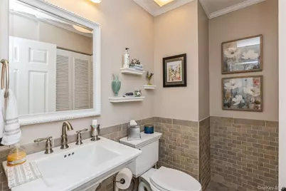 120 Scarlett Drive, Commack, NY 11725 - Photo 18