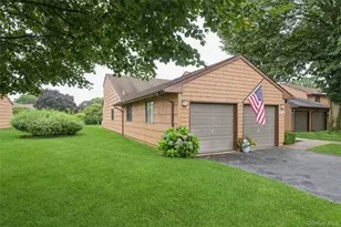 120 Scarlett Dr, Commack, NY 11725 - Photo 30