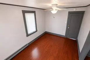 39 Crescent Pl, Middletown, NY 10940 - Photo 12