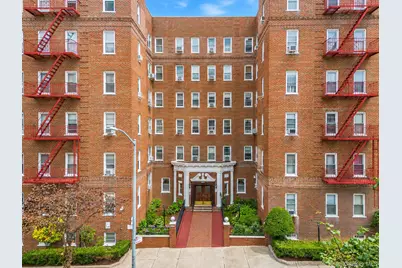 63-109 Saunders Street #A8, Rego Park, NY 11374 - Photo 2