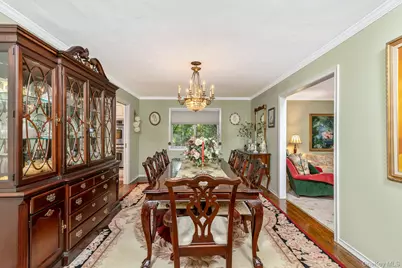 1 Valleywood Court W, Saint James, NY 11780 - Photo 6
