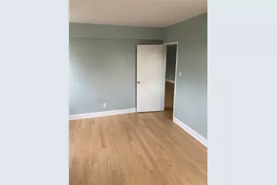 65-35 Yellowstone Boulevard, Forest Hills, NY 11375 - Photo 4