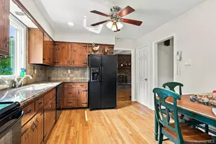 7 Bayberry Ln, Northport, NY 11768 - Photo 14