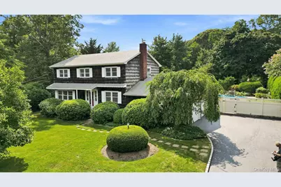 7 Bayberry Lane, Northport, NY 11768 - Photo 2