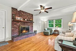 7 Bayberry Ln, Northport, NY 11768 - Photo 18
