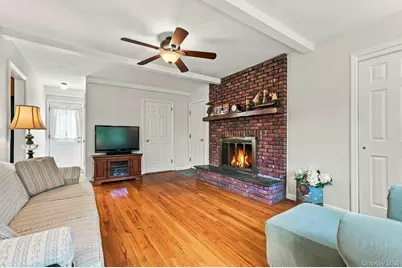7 Bayberry Lane, Northport, NY 11768 - Photo 20