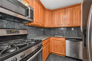 150-38 Union Tpke, Flushing, NY 11367 - Photo 6