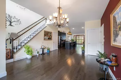 132 Halley Drive, Patchogue, NY 11772 - Photo 4