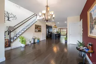 132 Halley Dr, Patchogue, NY 11772 - Photo 4