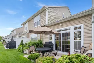 132 Halley Dr, Patchogue, NY 11772 - Photo 28
