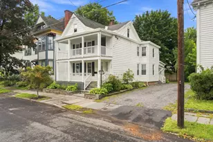133 Fair St, Kingston, NY 12401 - Photo 2