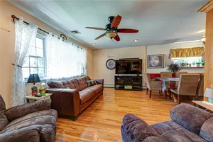 21 Circle Dr, East Northport, NY 11731 - Photo 6