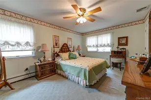 21 Circle Dr, East Northport, NY 11731 - Photo 28