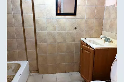 4107 Lowerre Place, Bronx, NY 10466 - Photo 4