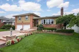 1118 Howard Dr, Westbury, NY 11590 - Photo 2