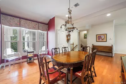 469 Pacing Way, Westbury, NY 11590 - Photo 4