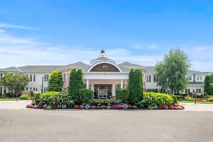 469 Pacing Way, Westbury, NY 11590 - Photo 30