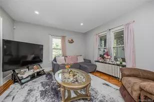 958 Thomas Ave, Baldwin, NY 11510 - Photo 10
