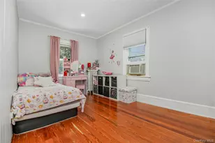 958 Thomas Ave, Baldwin, NY 11510 - Photo 18