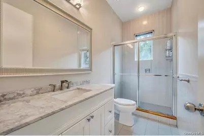 25 Wildwood Drive, Syosset, NY 11791 - Photo 24