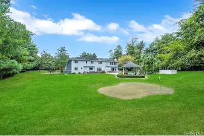 25 Wildwood Drive, Syosset, NY 11791 - Photo 44