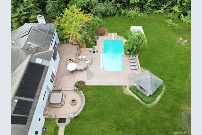 25 Wildwood Drive, Syosset, NY 11791 - Photo 40
