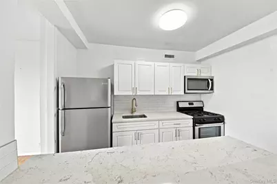 8 Fordham Hill Oval #16D, Bronx, NY 10468 - Photo 8