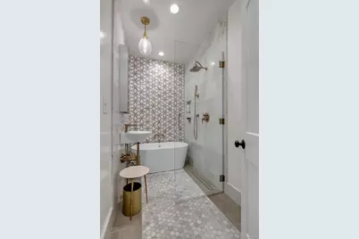 28 Reynolds Road, Glen Cove, NY 11542 - Photo 12